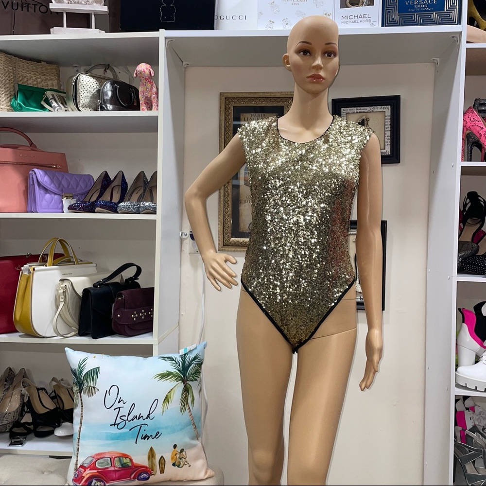REHAB NWT! Sparkly Gold Sequins Sleeveless Leotard Bodysuit Size L - Picture 2 of 15